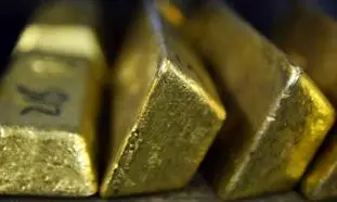 بخت اونس برگشت؛ طلا و سکه همچنان نزولی هستند