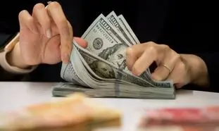نرخ دلار باز هم کم شد ؛ گروکشی در بازار ارز
