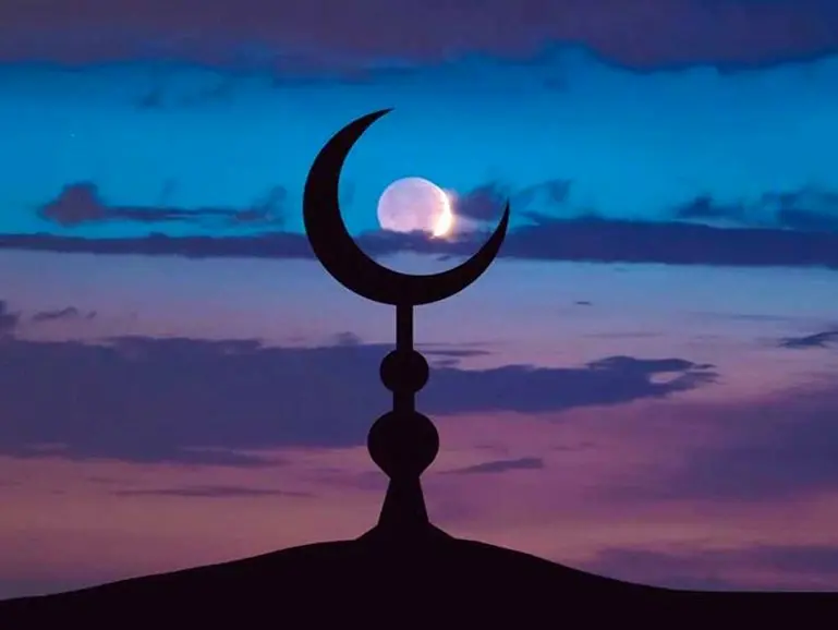 عید فطر کی است؟ چند شنبه است؟