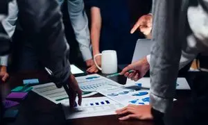 معرفی سهام دارای بیشترین بازدهی مثبت در سال 1400