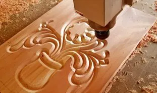 کنده کاری بر روی چوب با فناوری مدرن امروزی (ویدیو)