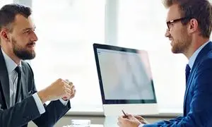 استخدام نیروی حرفه ای در سال 1401 + تخفیف ثبت آگهی
