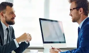 استخدام نیروی حرفه ای در سال 1401 + تخفیف ثبت آگهی