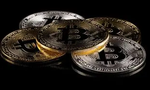 قیمت بیت کوین امروز 19 اردیبهشت 1401/ پادشاه رمزارزها به کما رفت!