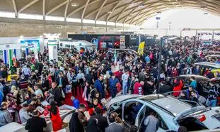 رونمایی از دو محصول جدید مکث موتور