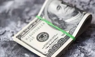 قیمت دلار روز 28 اردیبهشت 1401/ تب نرخ ارز فروکش کرد