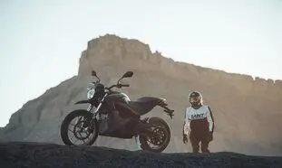 اجاره‌ موتور در کیش