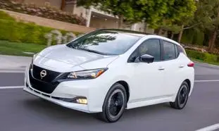 نیسان لیف 2023 ؛ یک هاچ بک جوان پسند و اقتصادی (ویدیو)