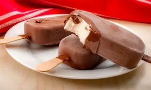 چگونه در خانه بستنی مگنوم درست کنیم؟ (ویدیو)