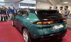 ری را ؛ خودروی ملی ایران خودرو یا کپی برداری از شاسی بلند چینی؟