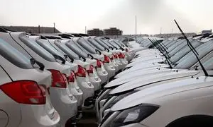 لیست قیمت روز خودرو شنبه 11 تیر 1401 / اختلاف نرخ کارخانه‌ و بازار انواع اتومبیل بالاتر رفت!