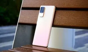 پیش فروش بی سر و صدای شیائومی 12 لایت!