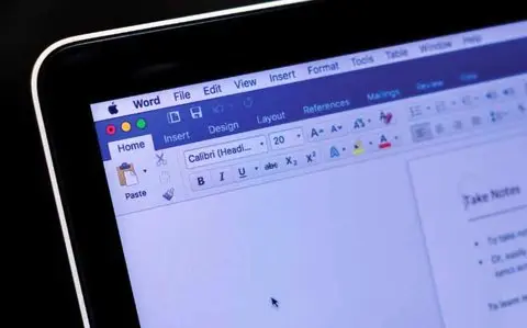 مایکروسافت ورد، فاصله‌های اضافی را حذف می‌کند