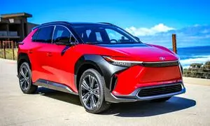 تویوتا bz4x مدل 2023؛ شاهکار خودروساز ژاپنی رونمایی شد (ویدیو)