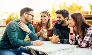 یادگیری اصولی زبان انگلیسی در شیراز را با پارسا تجربه کنید