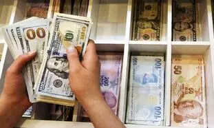 قیمت دلار روز 9 مرداد 1401/ بازار ارز در حالت انجماد قرار گرفت