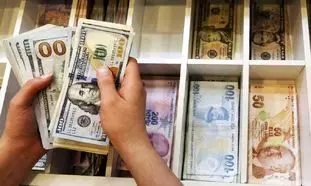 قیمت دلار روز 9 مرداد 1401/ بازار ارز در حالت انجماد قرار گرفت