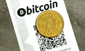 قیمت بیت کوین روز 15 مردادماه 1401/ سرنوشت رمزارز پایه چه می شود؟