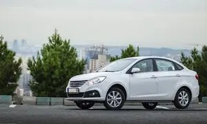 راهنمای خرید jAC j4 در شیراز + آپشن های j4 در شیراز