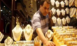 طلافروشی‌ ها در قرق فروشندگان طلا