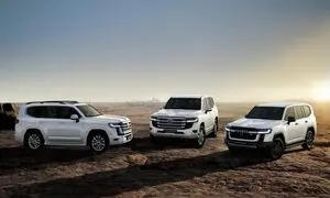 قیمت اجاره روزانه تویوتا لندکروز بدون راننده 30 مرداد 1401