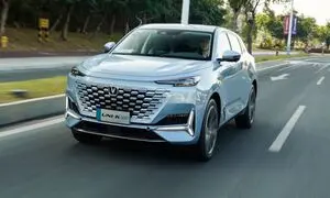 شاسی بلند چانگان یونی کا هیبریدی مدل ۲۰۲۳ رونمایی شد (ویدیو)