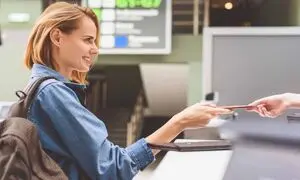 شرایط دریافت ویزای دبی برای زنان مجرد چیست؟