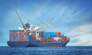 ققنوس ؛ همراه بازرگانان ایرانی در تجارت با چین