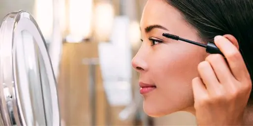 با ریمل لورال به راحتی مژه های پرپشت و بلند داشته باشید + قیمت