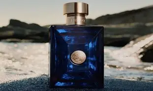 با رایحه های دل انگیز خوشبو شوید + قیمت عطر ورساچه