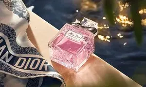 عطر دیور اصل را از کجا بخریم؟ + قیمت