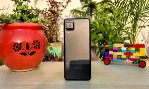 قیمت روز موبایل 3 شهریور 1401/ بررسی M12 و قیمت گوشی سامسونگ در بازار موبایل