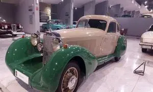 مرسدس بنز کا 500 ؛ منحصر به فردترین خودرو جهان را بشناسید