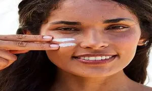 کاهش مشکلات پوستی با ضد آفتاب فیوژن واتر ایزدین+ قیمت