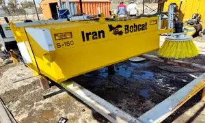 چرا جارو در دو مدل تراکتوری و بابکتی تولید می‌شود؟