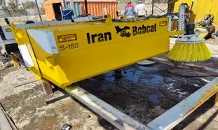 چرا جارو در دو مدل تراکتوری و بابکتی تولید می‌شود؟