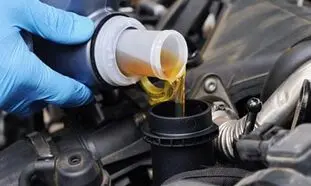 مدت زمان تعویض چهار روغن حیاتی خودرو