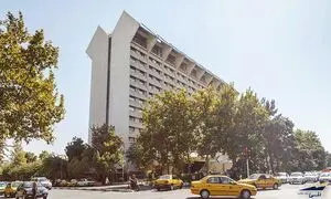هزینه اقامت در هتل لاله تهران 22 شهریور 1401