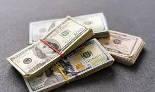 قیمت دلار در میانه کانال 32 هزار تومانی قرار گرفت/ قیمت روز 17 مهر