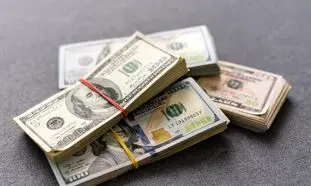 قیمت دلار در میانه کانال 32 هزار تومانی قرار گرفت/ قیمت روز 17 مهر