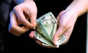 قیمت دلار از مرز حساس 32 هزار و 800 تومانی عبور کرد