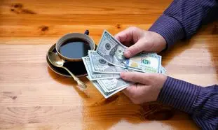 عقب نشینی دوباره قیمت دلار امروز 25 مهر 1401