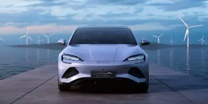 رونمایی از بی وای دی سیل در نمایشگاه خودرو پاریس