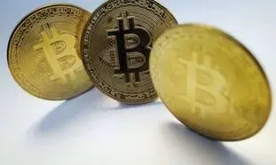 امیدواری ها نسبت به رشد قیمت بیت کوین بالاتر رفت/ قیمت روز 9 آبان ماه 1401