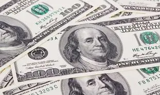 عبور قیمت دلار از مرز مقاومتی 33 هزار و 200 تومانی/ قیمت روز 10 آبان
