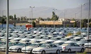 قیمت روز خودرو 15 آبان 1401/ آیا رشد نرخ دلار مردم را به بازار خودرو می‌کشاند؟
