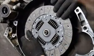 نشانه های ضعیف شدن صفحه کلاچ کدامند؟