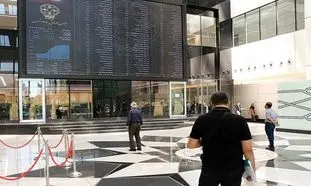 عقبگرد دوباره بورس/ خروج دوباره پول حقیقی از بازار