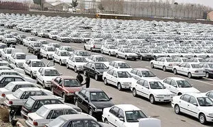 بازار خودرو در انتظار بمب خبری دولت