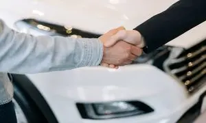 خرید خودرو با چند کلیک در وبسایت همراه مکانیک